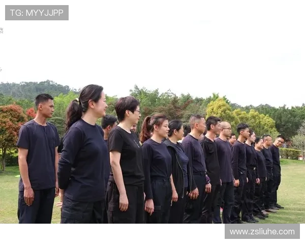 人民奋力追梦 跳投铸就力量 篮球运动焕发希望新光辉